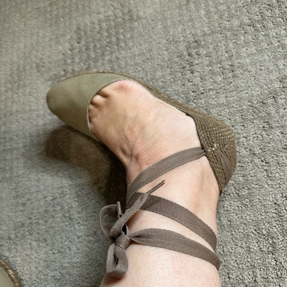 Eric Michael Shoes - Eric Michael Tan Espadrilles Comfortable Stylish Footwear